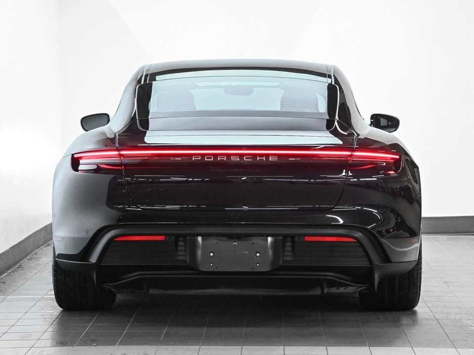2025 Porsche Taycan 4S AWD — снимка 1