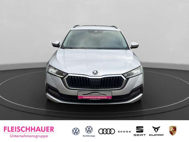 Skoda Octavia Combi 2,0 TDI Clever Navi+ACC+PDC-Plus+LED+CarPlay