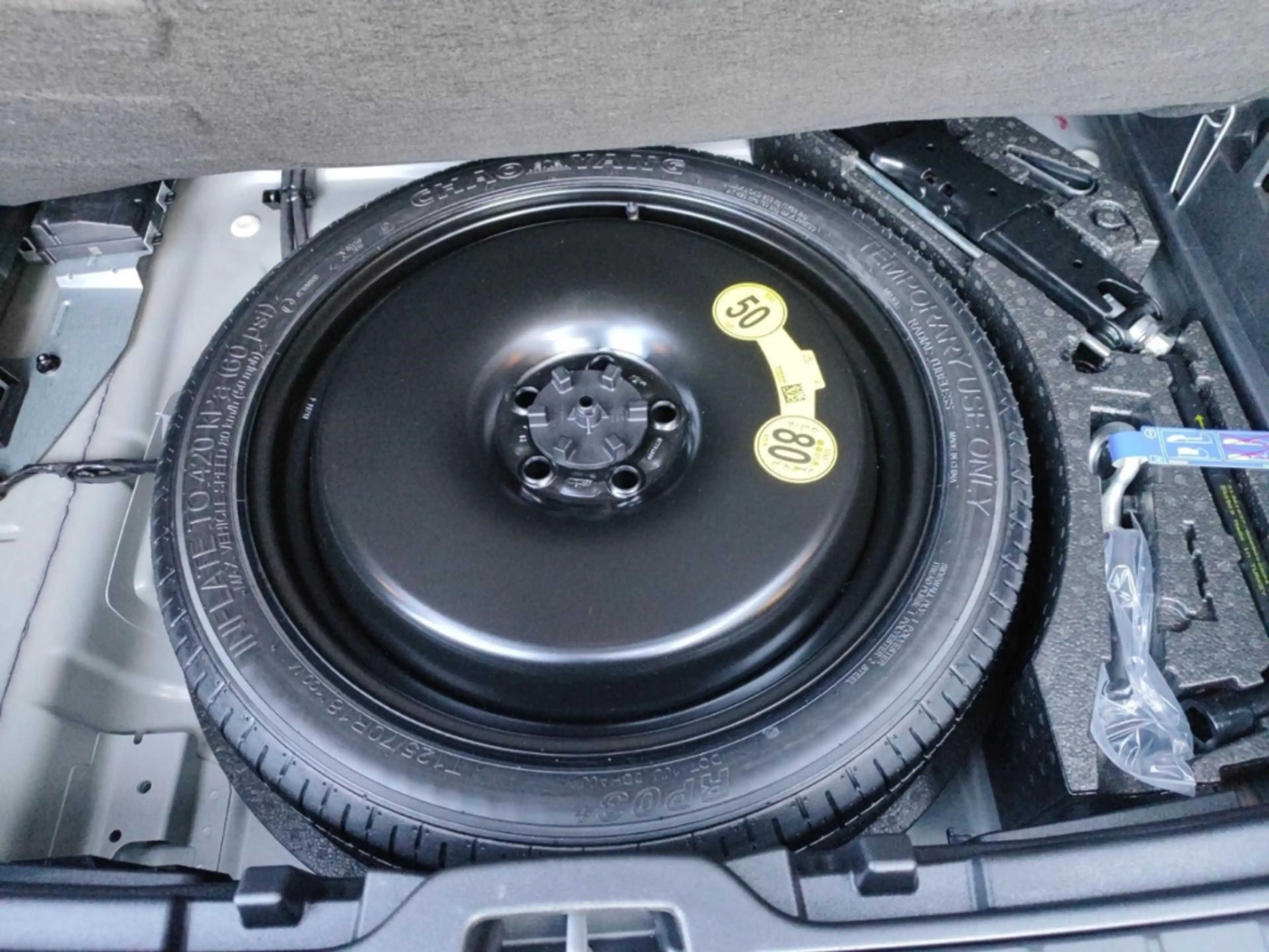 Volvo XC40 B3 EU6d Core 2WD Navi Digitales Cockpit Soundsyste — photo 13