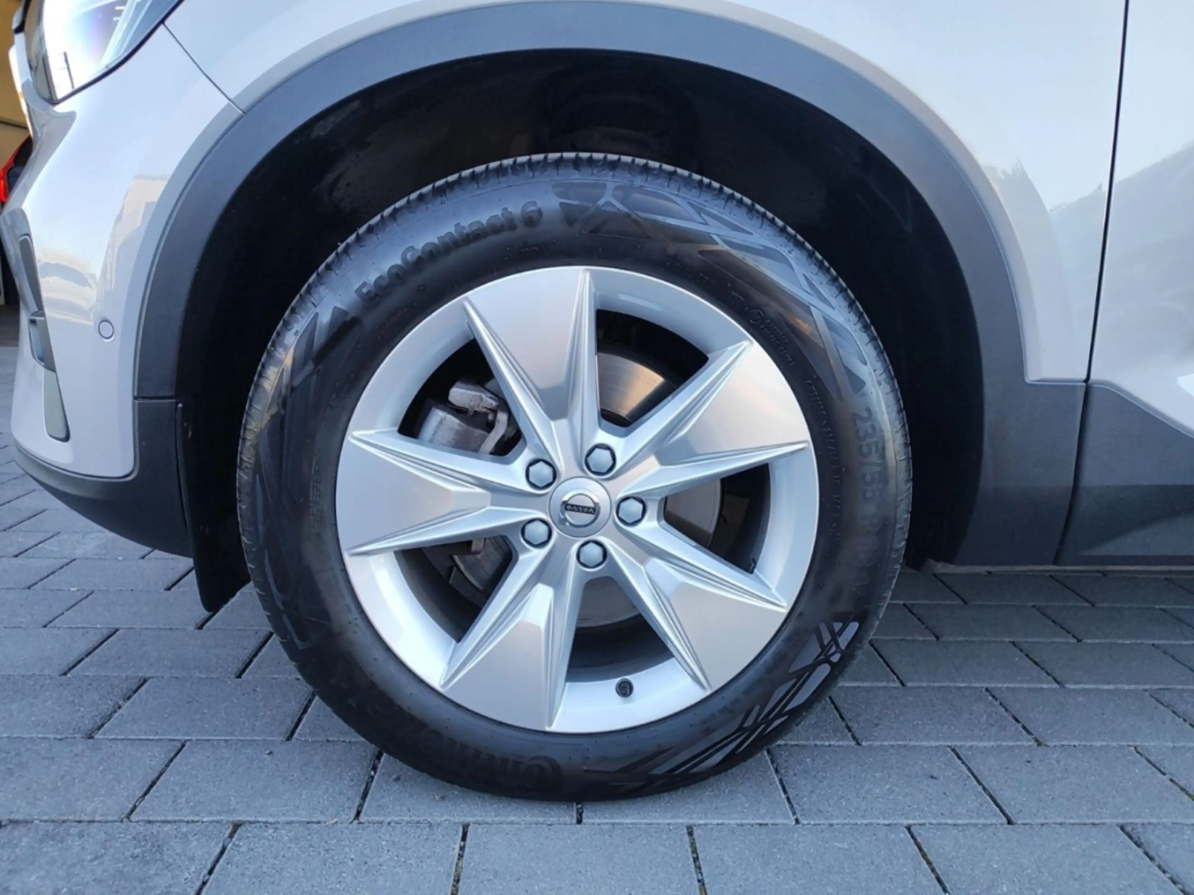 Volvo XC40 B3 EU6d Core 2WD Navi Digitales Cockpit Soundsyste — photo 11