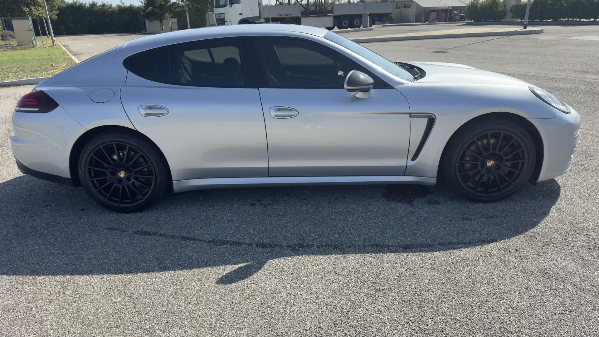 Porsche Panamera 3.0 Edition - 2