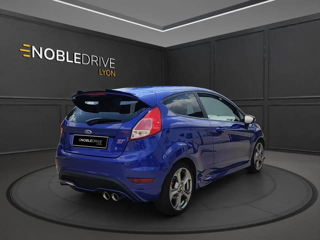 Ford Fiesta ST — photo 6