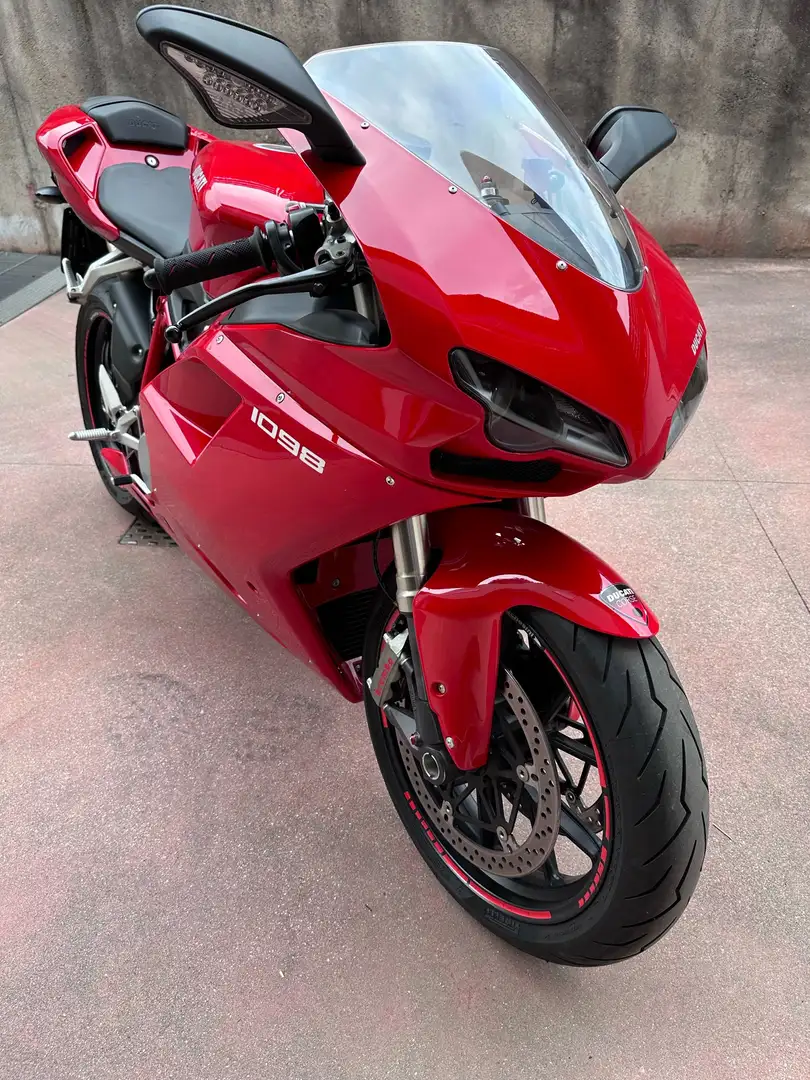 Ducati 1098 Czerwony - 2