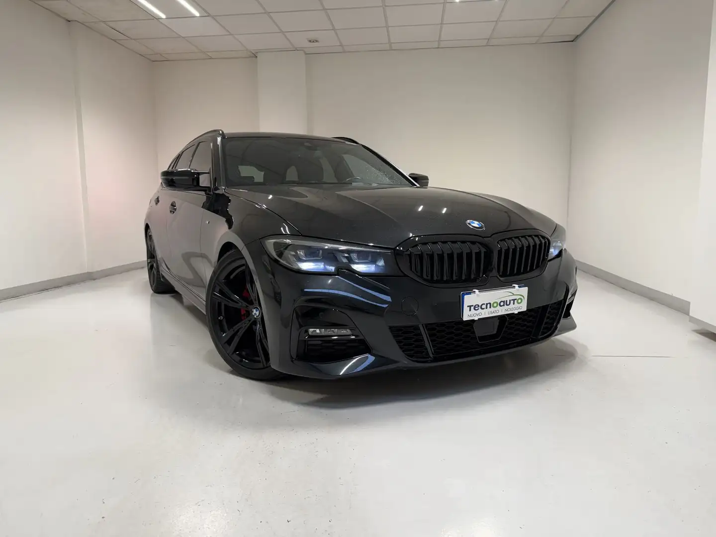 BMW 320 320d 48V xDrive Touring M-Sport Steptronic Nero - 2