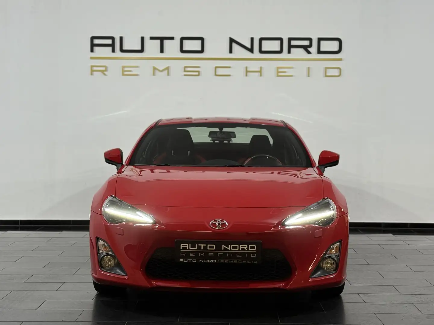 Toyota GT86 Rood - 2