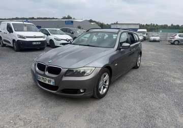 B.m.w. Serie touring 318d confort edition attitude 2009