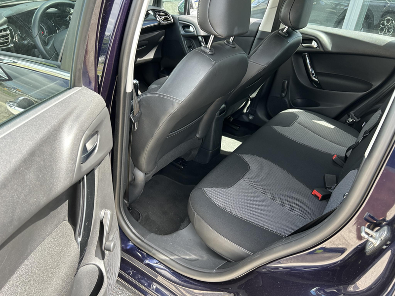 Citroen C3 1.2 VTi ETG Airdream Collection — photo 16