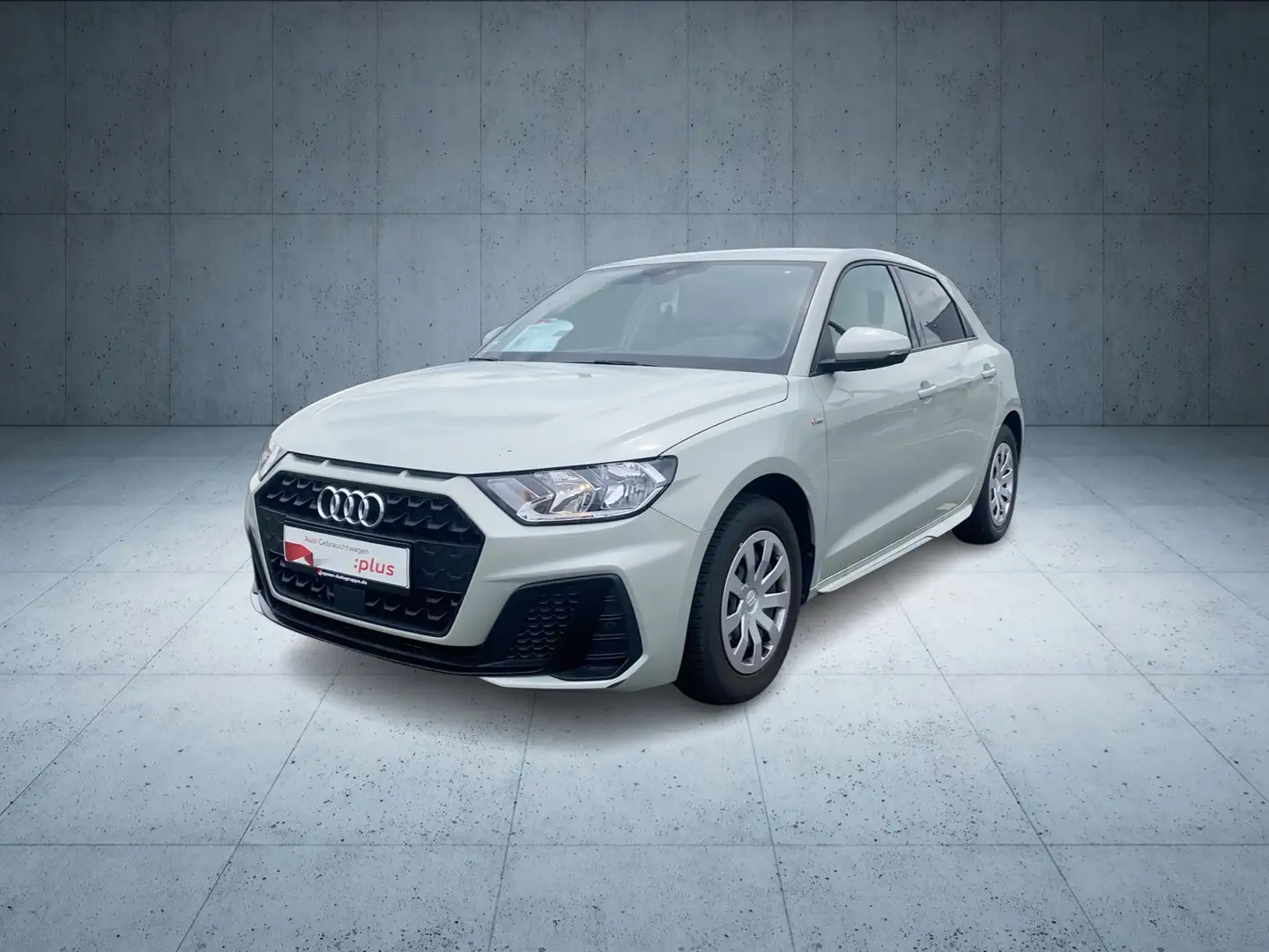 Audi A1 Sportback S line 25 TFSI S tr. PDC 17´ MFLkrd Silber - 2