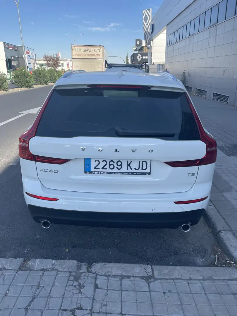 Volvo XC60 T5 - 2