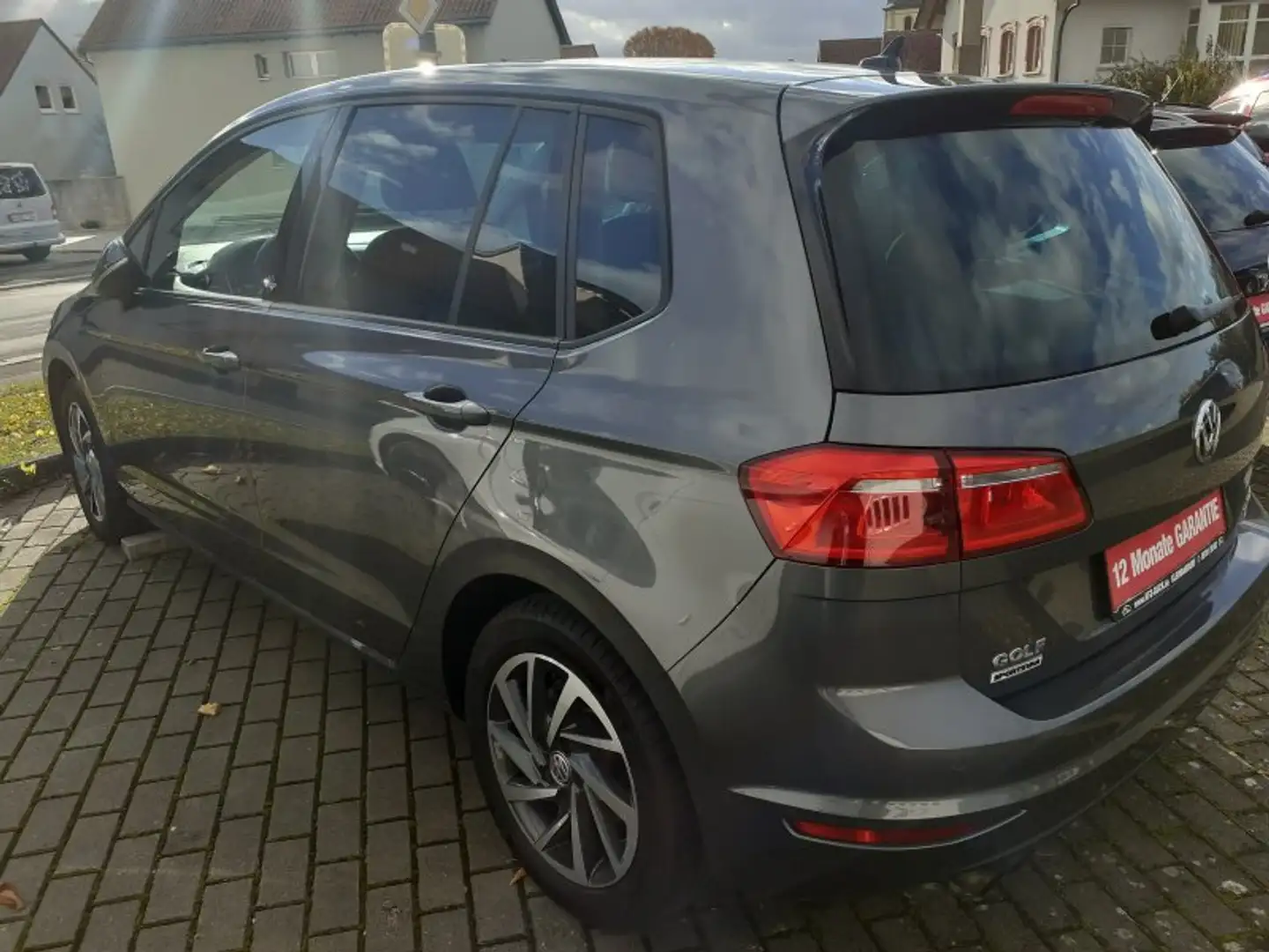 Volkswagen Golf Sportsvan Sportsvan 1.4 TSI Automatik Sound AHK Grau - 2