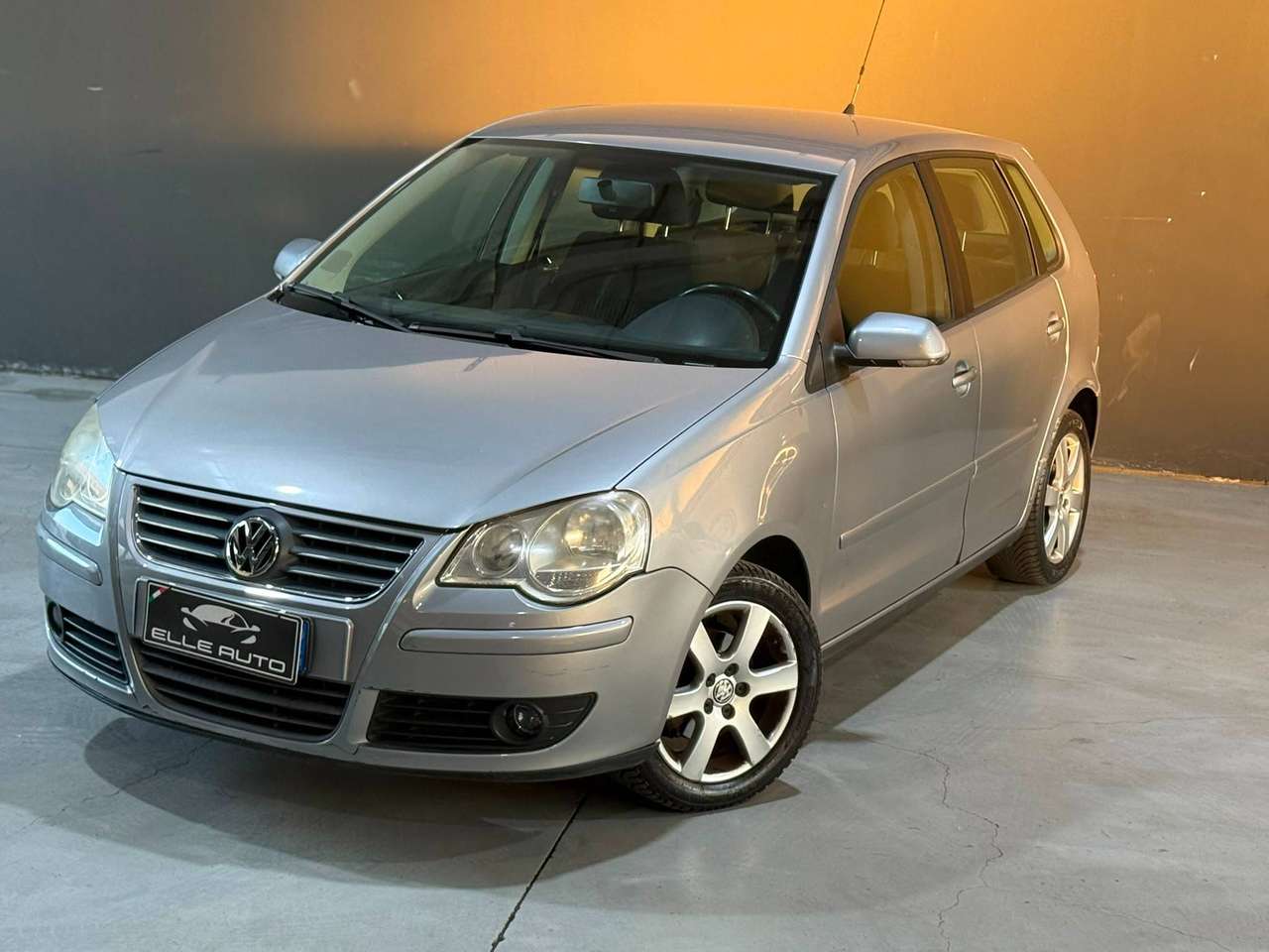 Volkswagen Polo Polo IV 2005 5p 1.4 Sportline 80cv