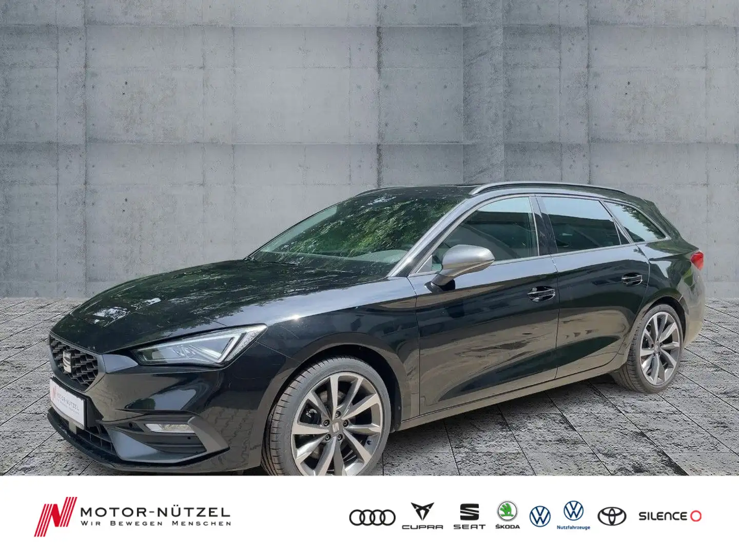 SEAT Leon ST 2.0 TDI DSG FR-LINE LED+NAVI+PANO+BEATS Czarny - 1