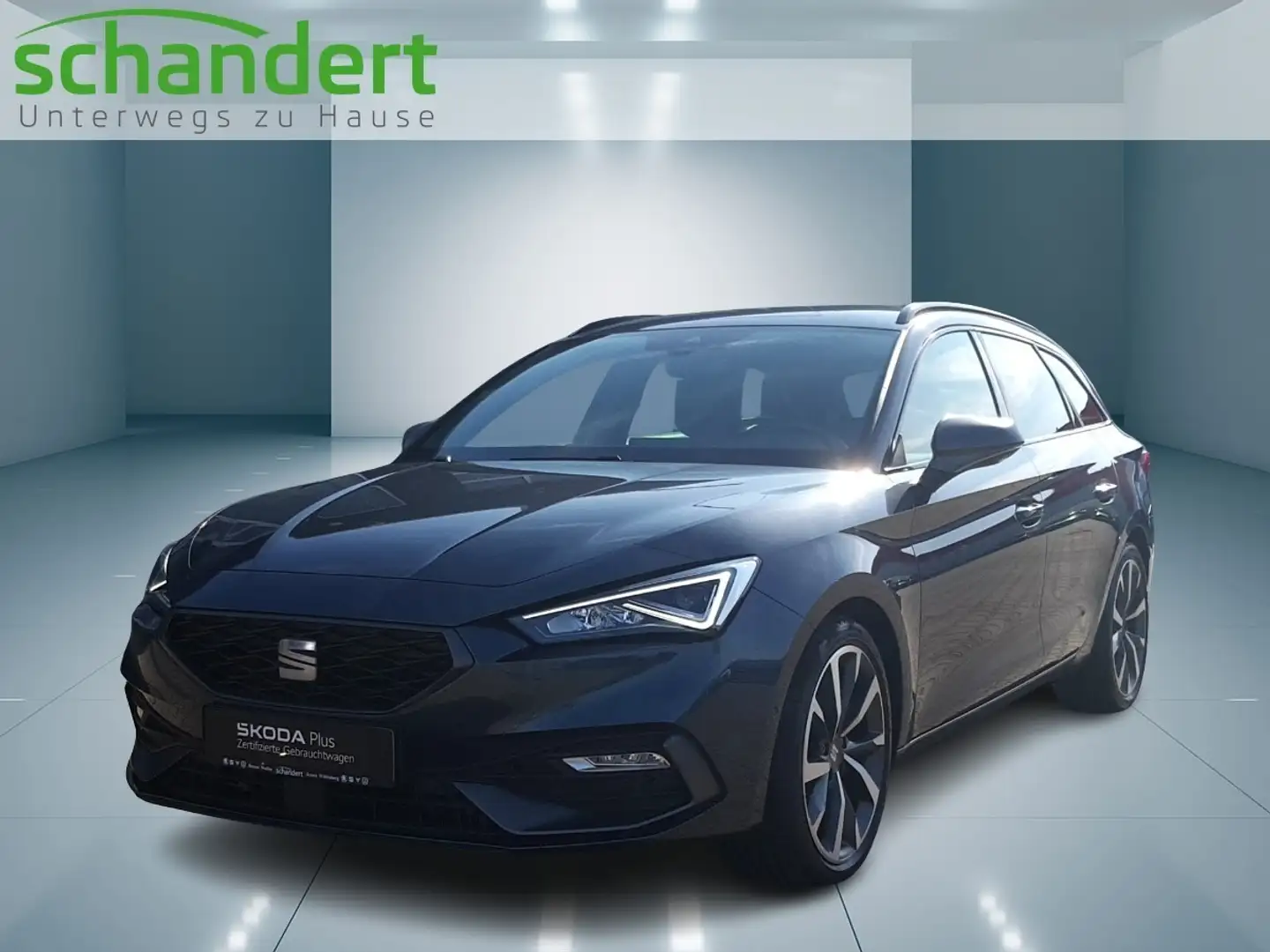 SEAT Leon Sportstourer 1.5 eTSI FR DSG LED Navi AHK PLA Grau - 1