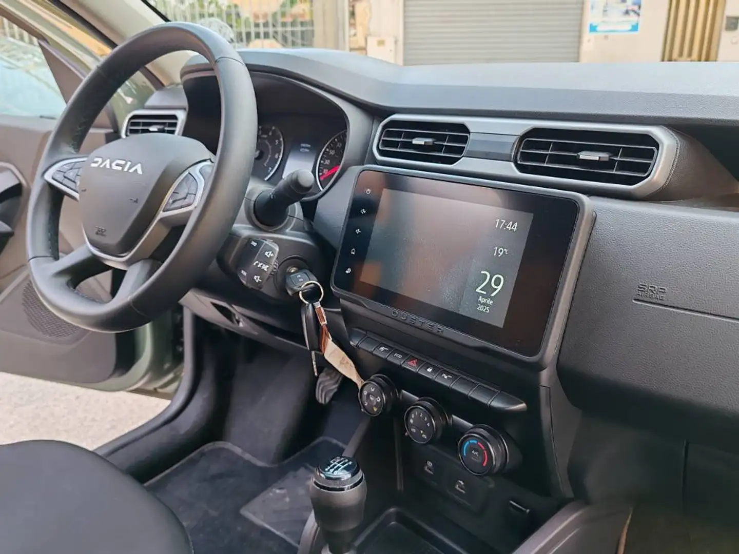 Dacia Duster Duster 1.5 blue dci Essential 4x2 115cv Verde - 2