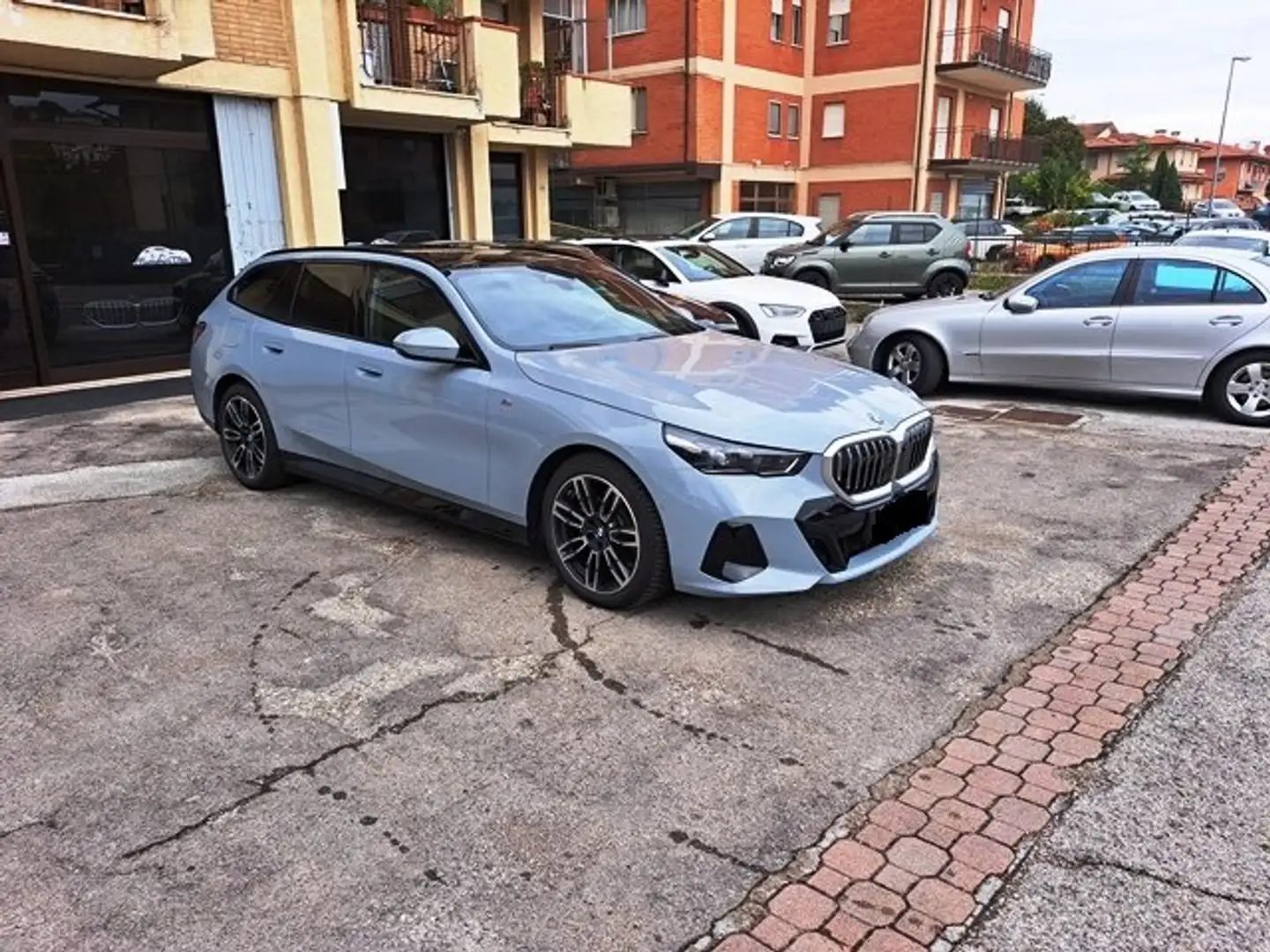 BMW 520 520d Touring 48V xdrive MSport auto(197CV)TETTO Grigio - 1
