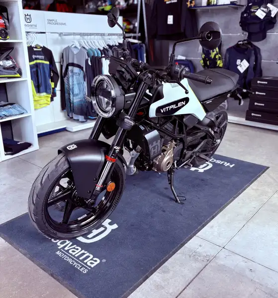 Husqvarna Vitpilen - foto 5