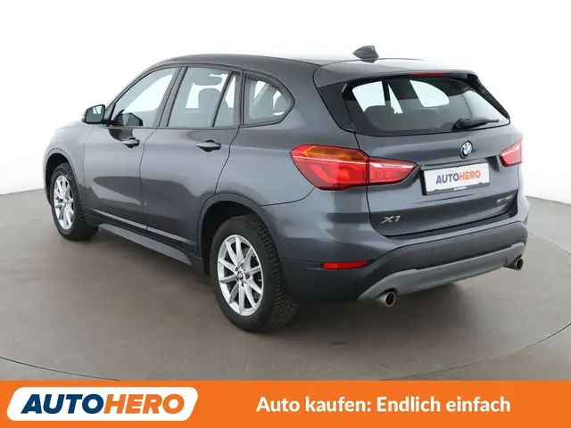 BMW X1 view 4