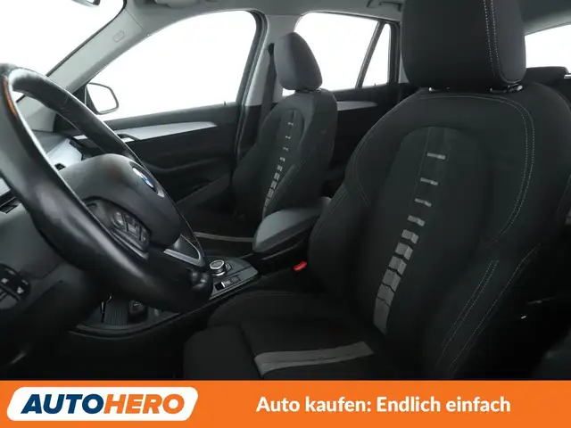 BMW X1 view 10
