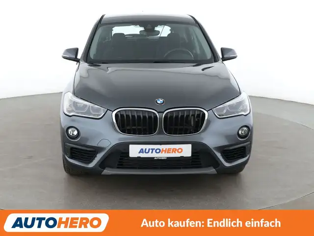 BMW X1 view 9