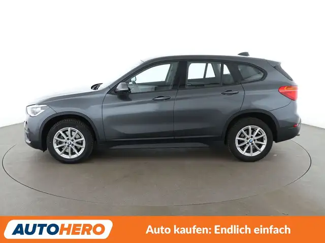 BMW X1 view 3