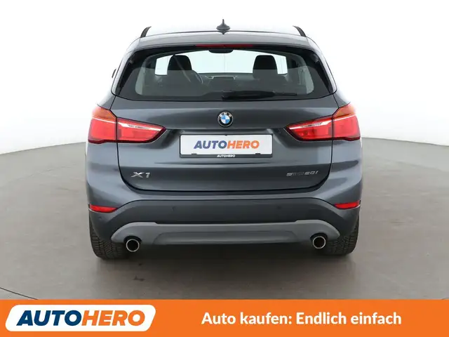 BMW X1 view 5