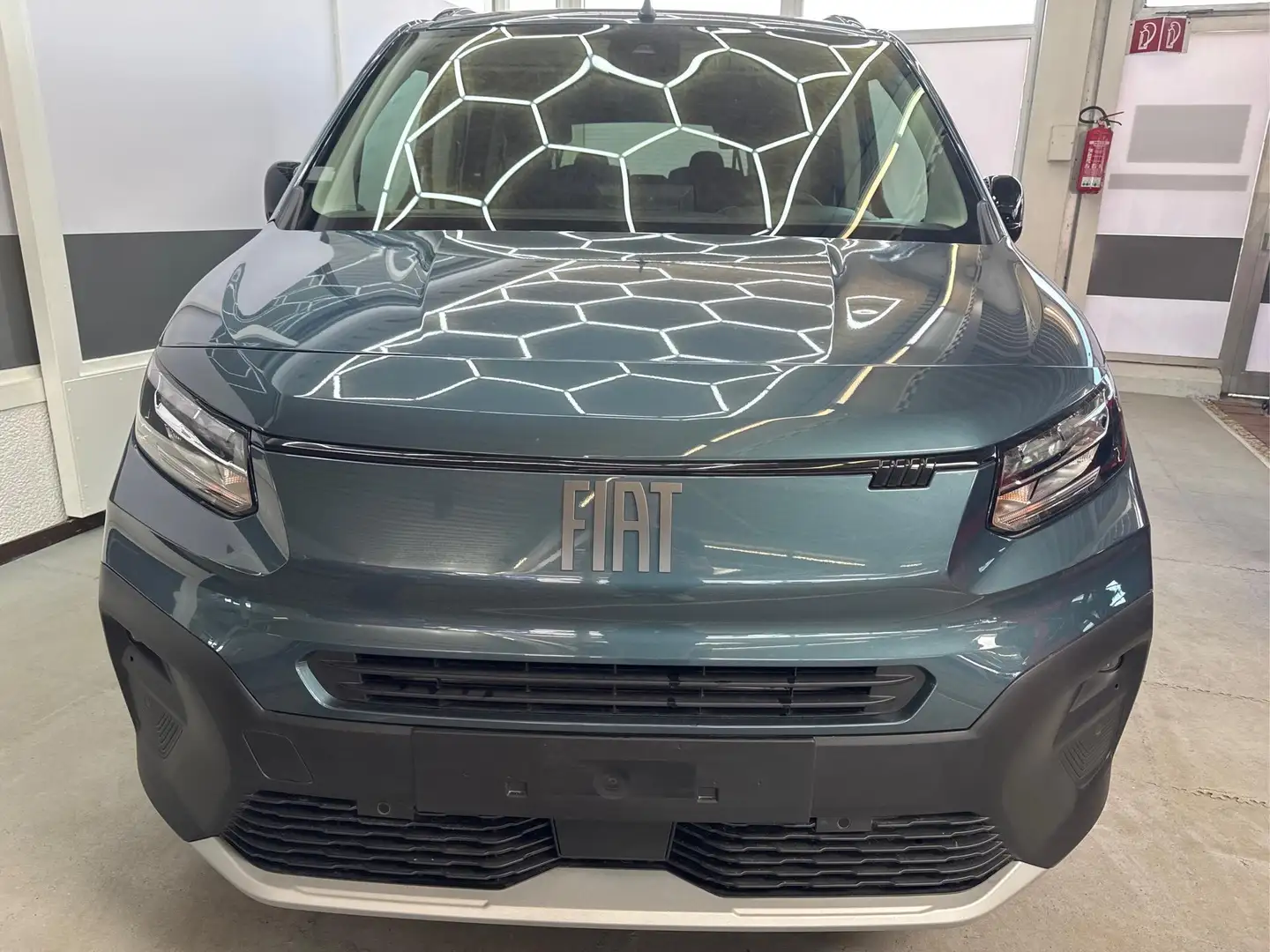 Fiat Doblo L2 EDITION AUT 7-SITZER STYLE PACK SHZ TOTWINKE... Blau - 2
