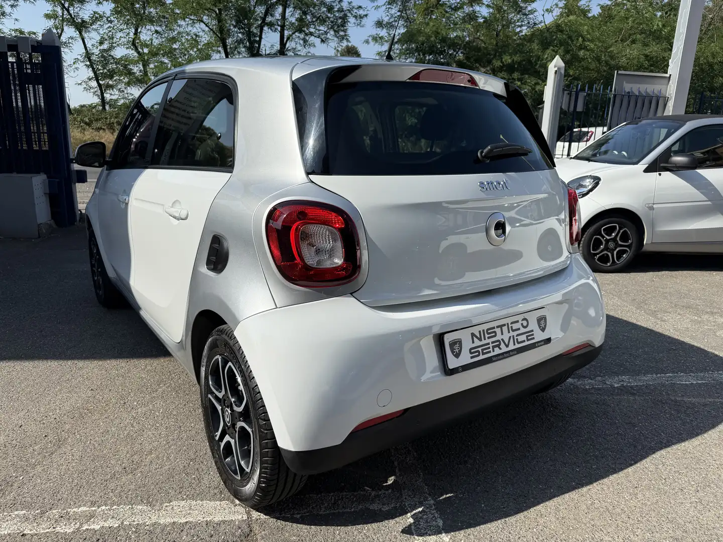 smart forFour Forfour 0.9 t Passion 90cv twinamic my18 Bianco - 2