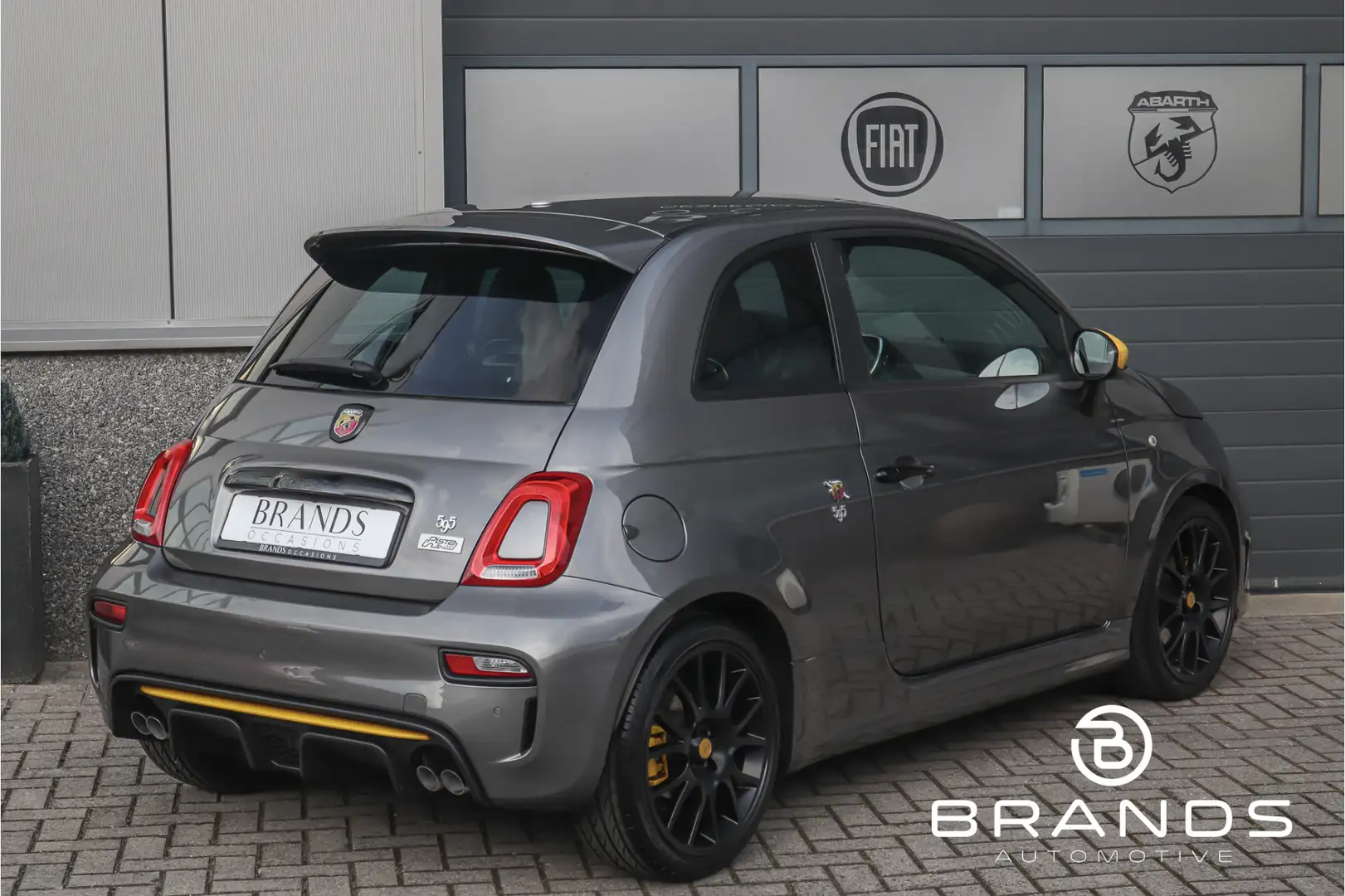 Abarth 595 Pista 1.4 T-Jet Vol opties 170PK NL auto Garantie Grau - 2