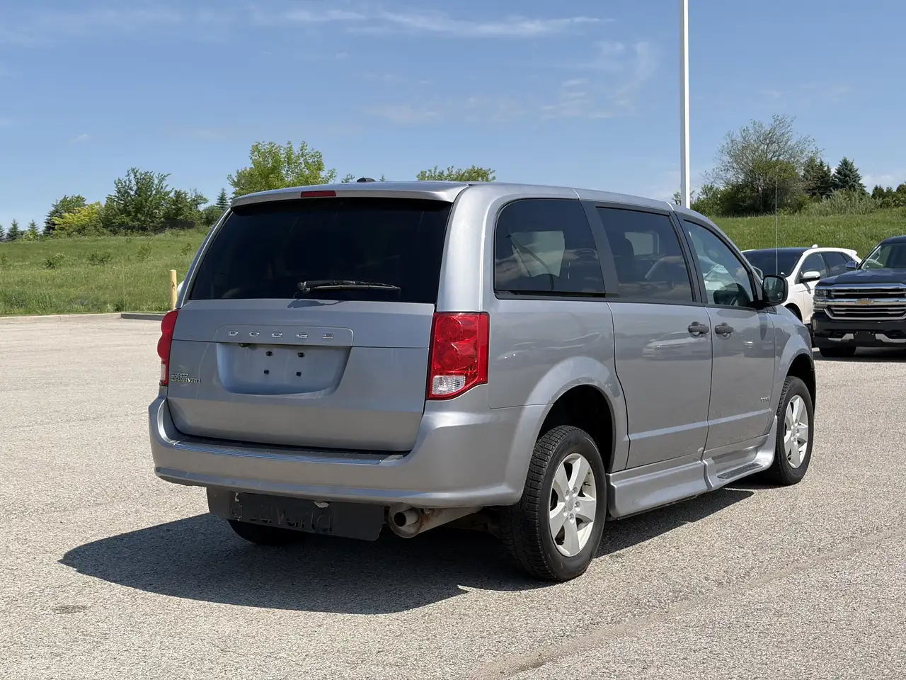 Dodge Grand Caravan снимка Dodge Grand Caravan