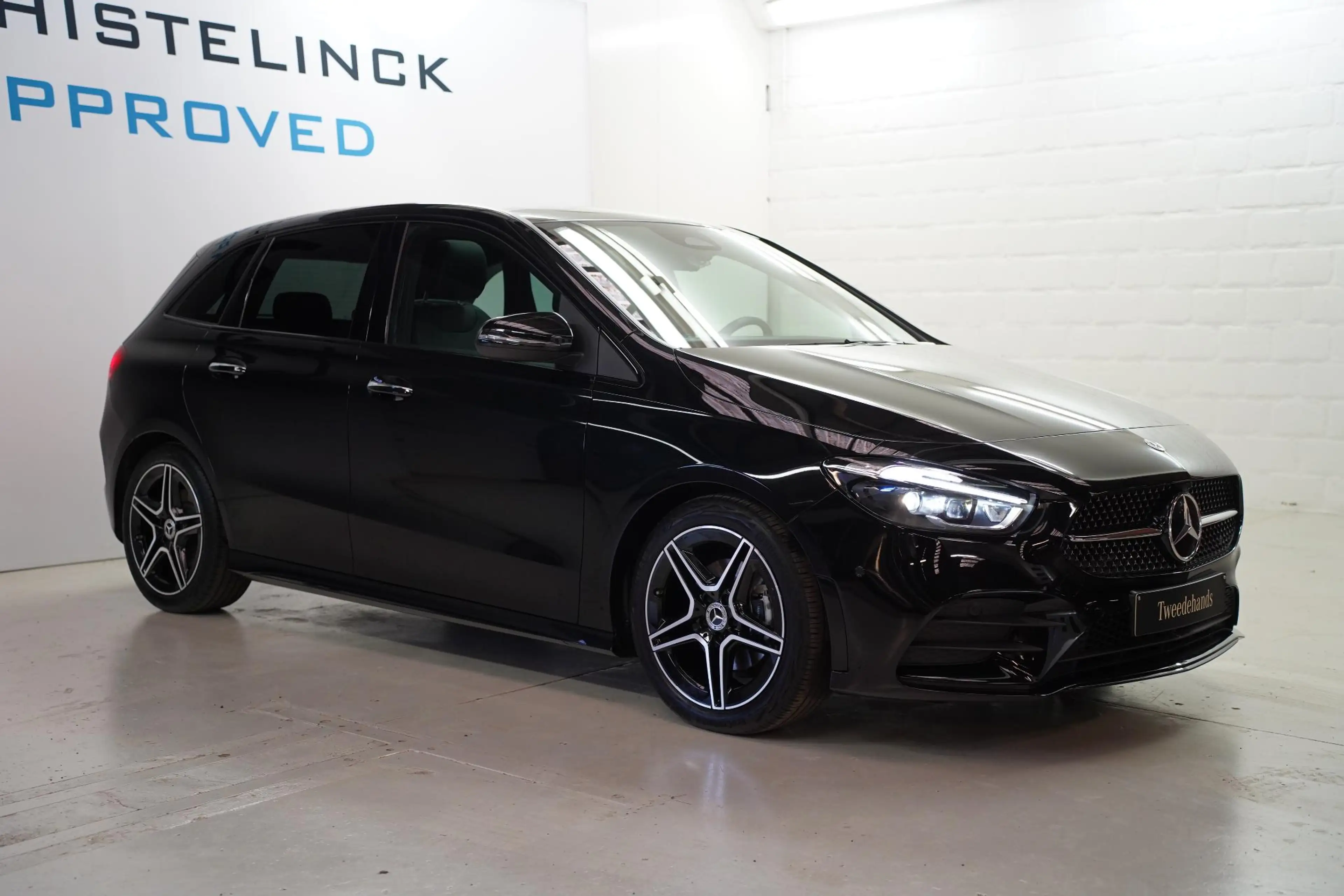 Mercedes-Benz B 200 B Star Edition |trekhaak | Pano | AMG |... — photo 4