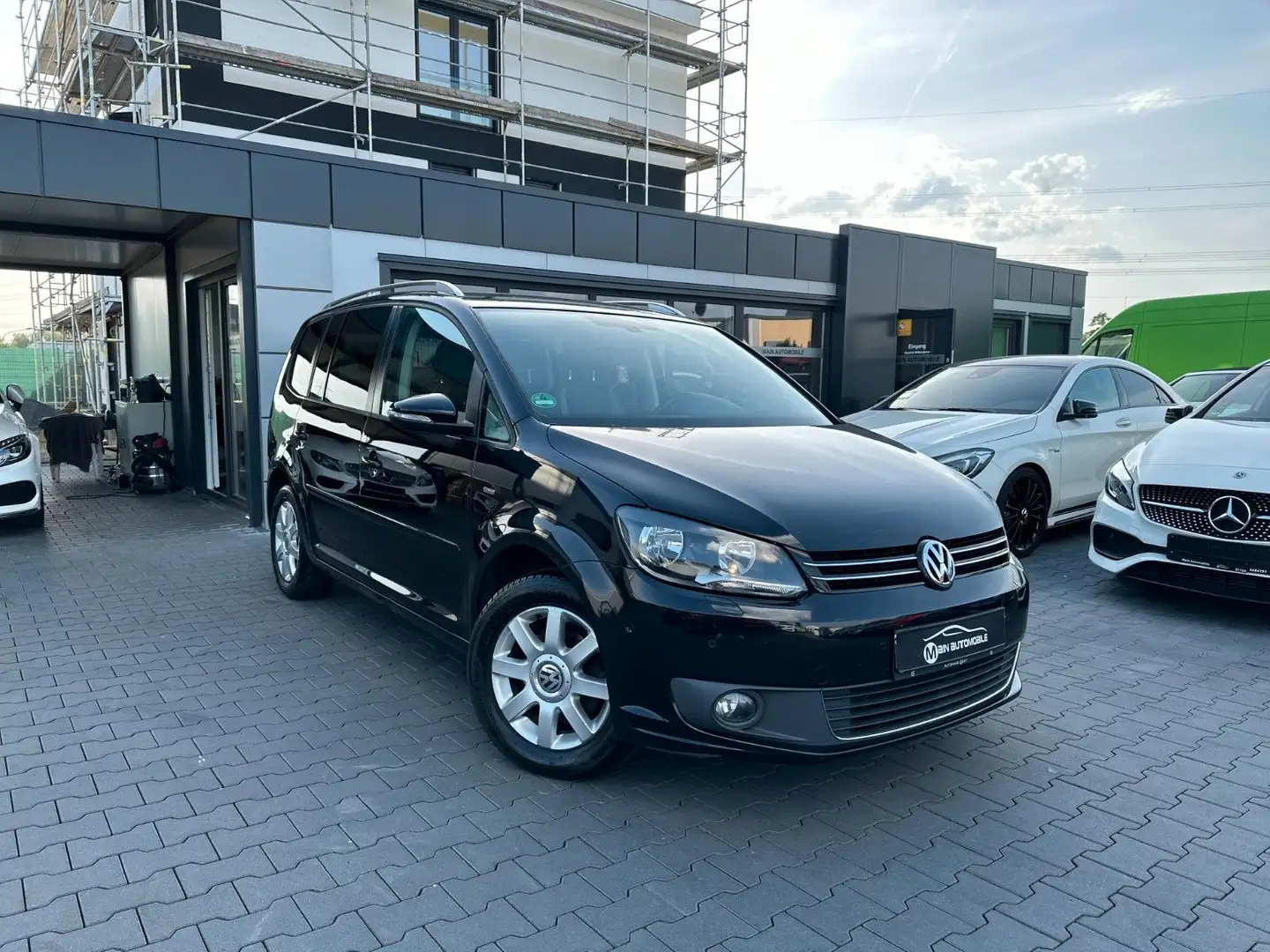 Volkswagen Touran Life*Navigation*Einparkhilfe*Park Assist* Чорний - 1