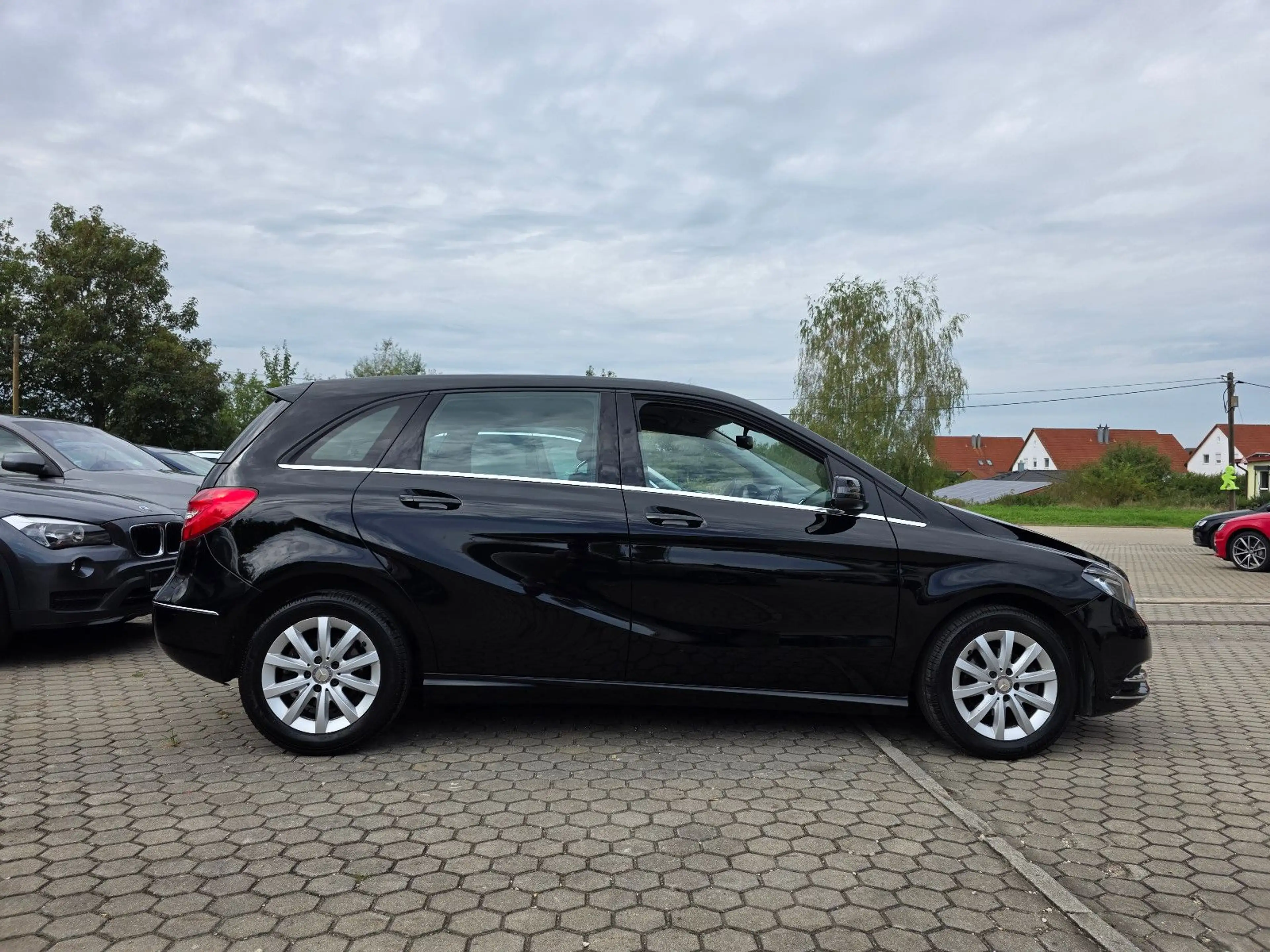 Mercedes-Benz B 180 B B 180 CDI / d — photo 7