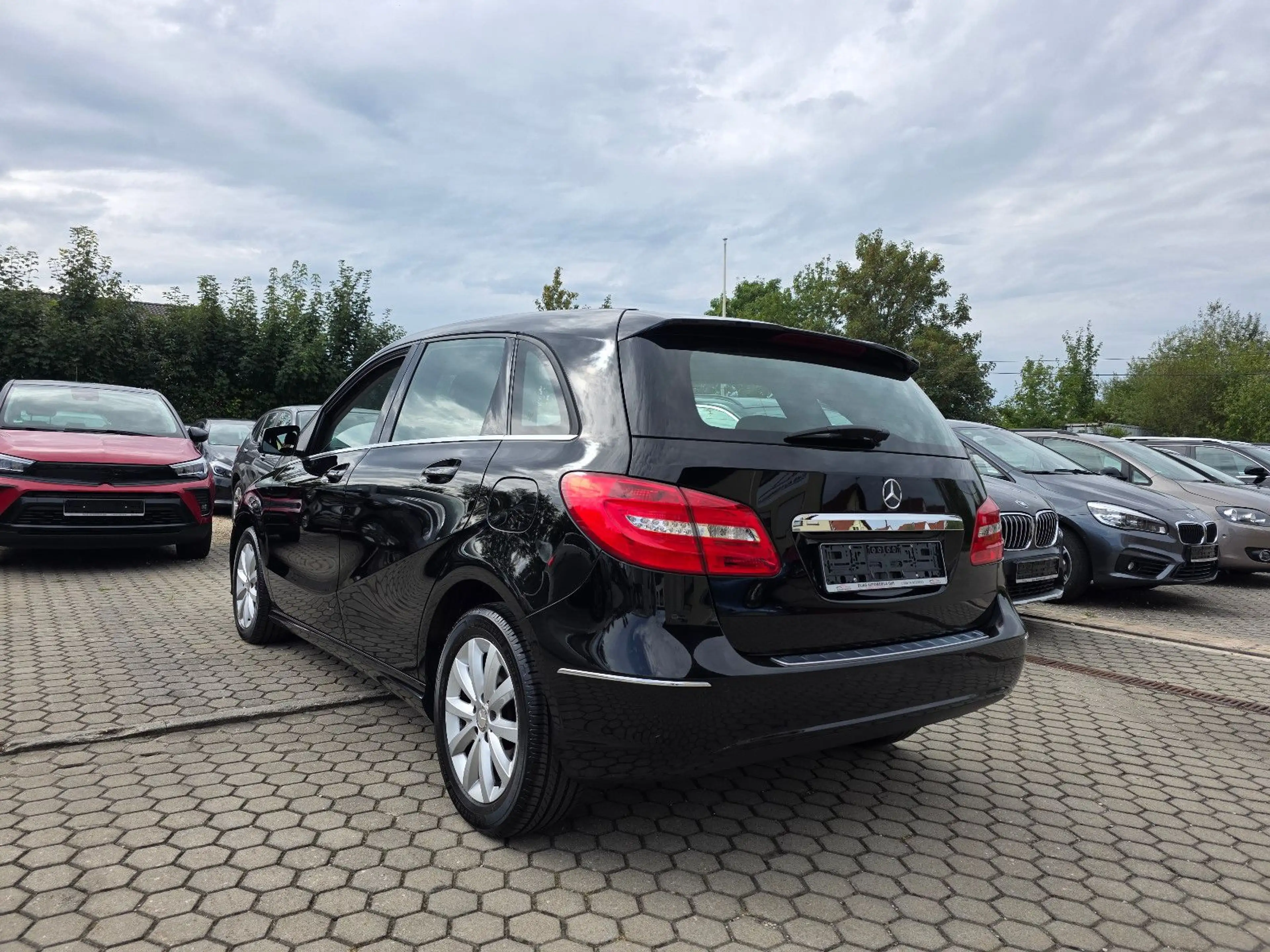 Mercedes-Benz B 180 B B 180 CDI / d — photo 3
