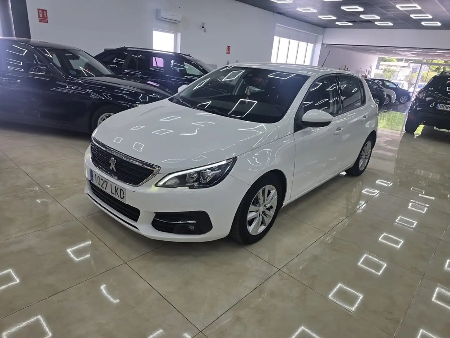 Peugeot 308 1.5BlueHDi S&S Active 100 Blanco - 1