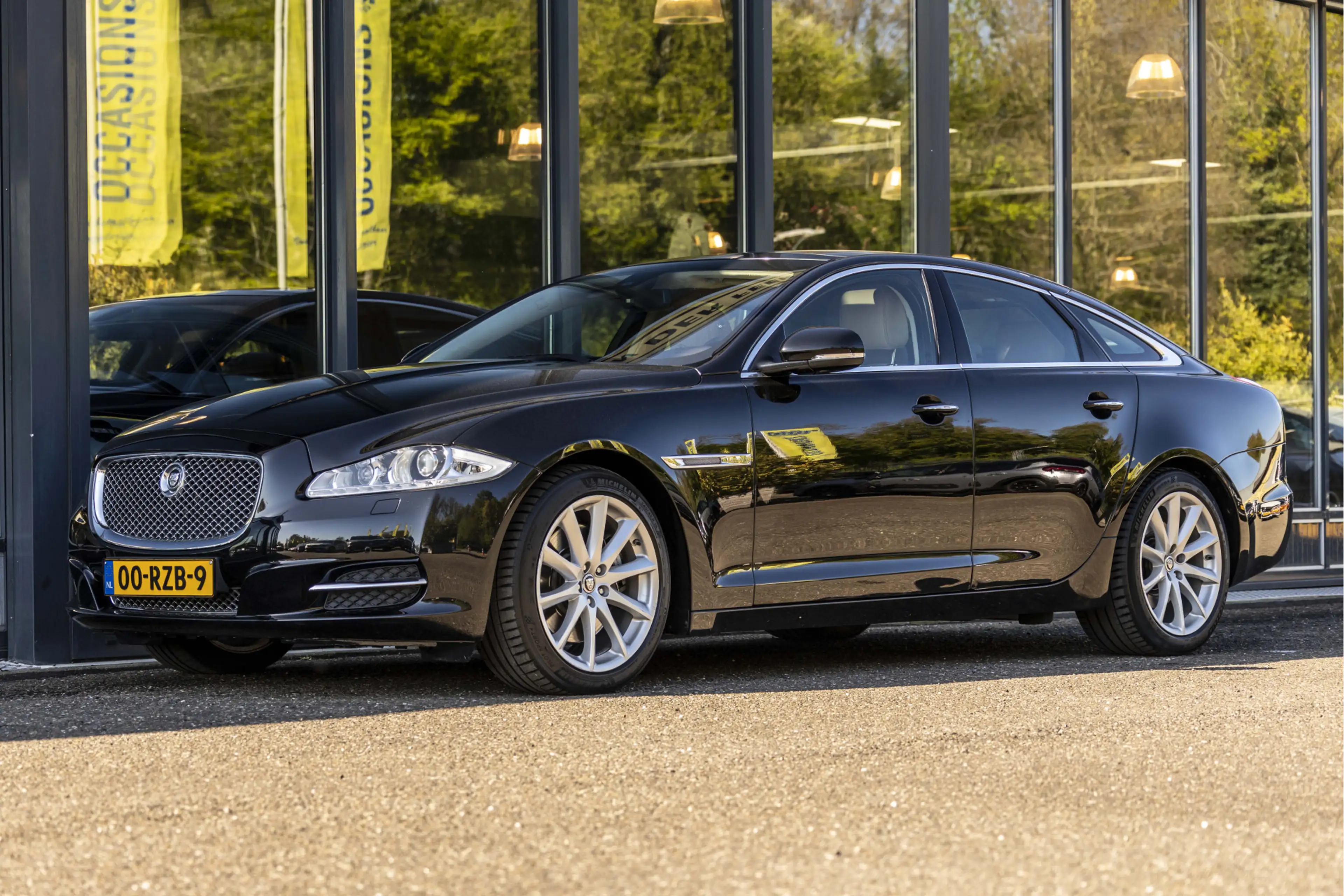 Jaguar XJ 5.0 V8 Portfolio Wordt verwacht! — photo 10