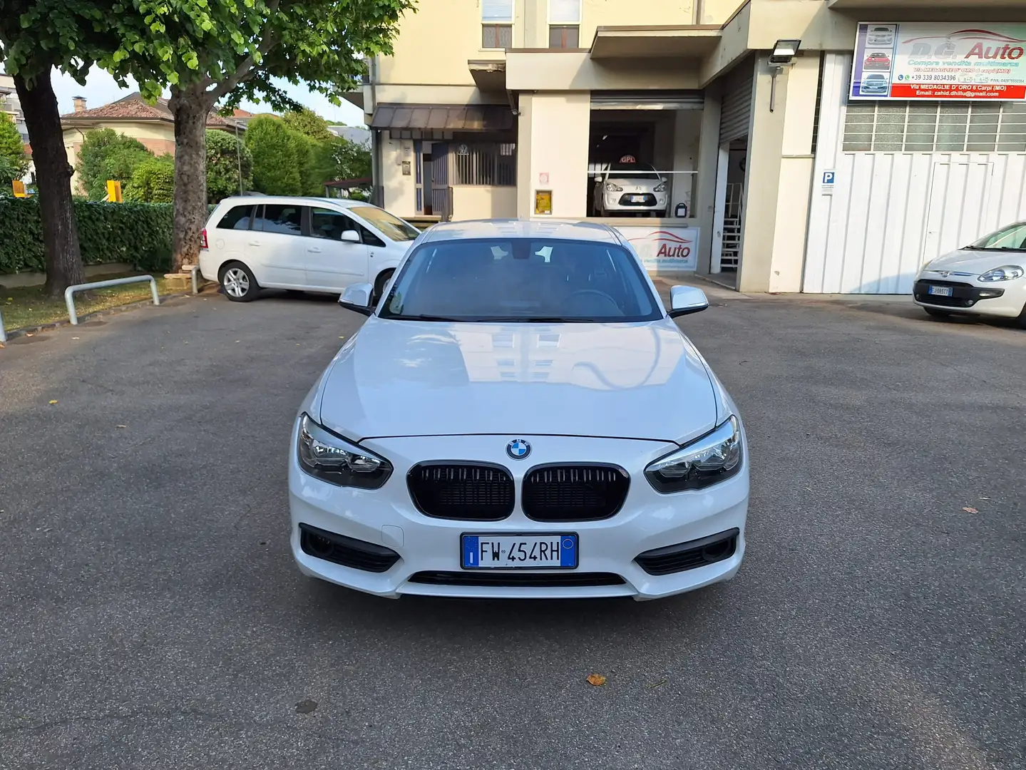 BMW 114 Serie 1 F/20-21 2015 114d Urban 5p Fehér - 2
