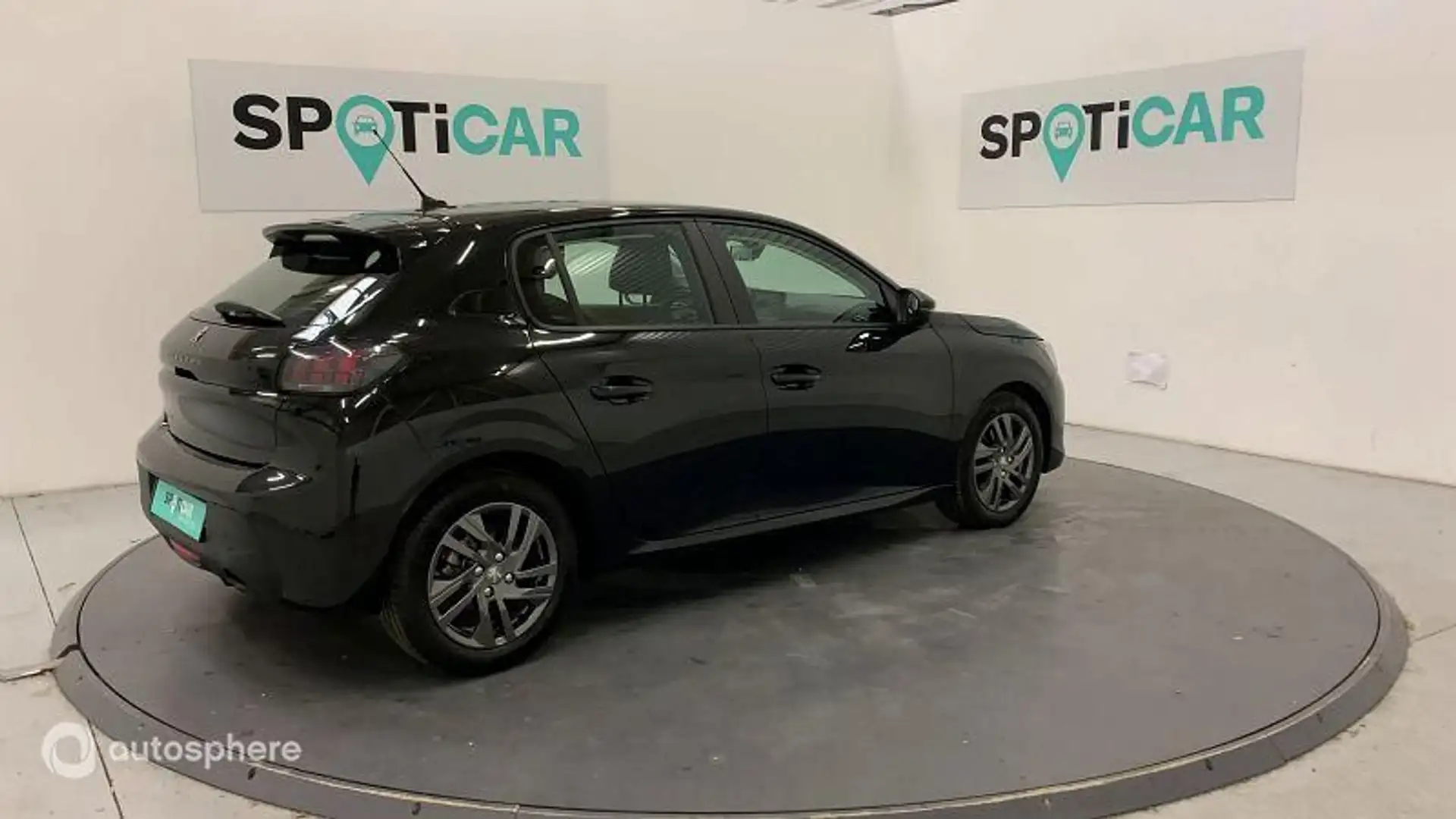 Peugeot 208 1.2 PureTech 100ch S\u0026S Active Business R - 2