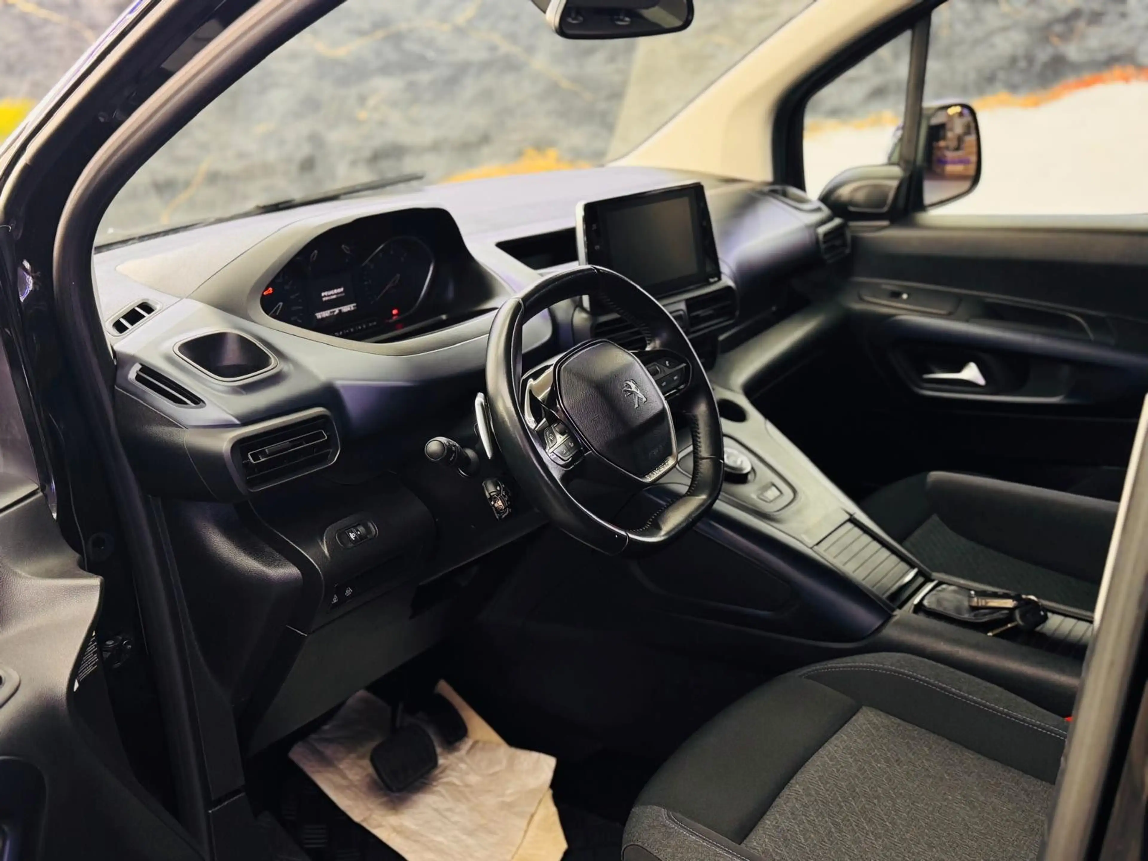 Peugeot Rifter Allure L2 - Behindertengerecht-Rampe- — photo 15
