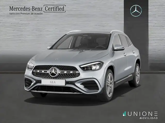 Mercedes-Benz GLA 200 200d 8G-DCT