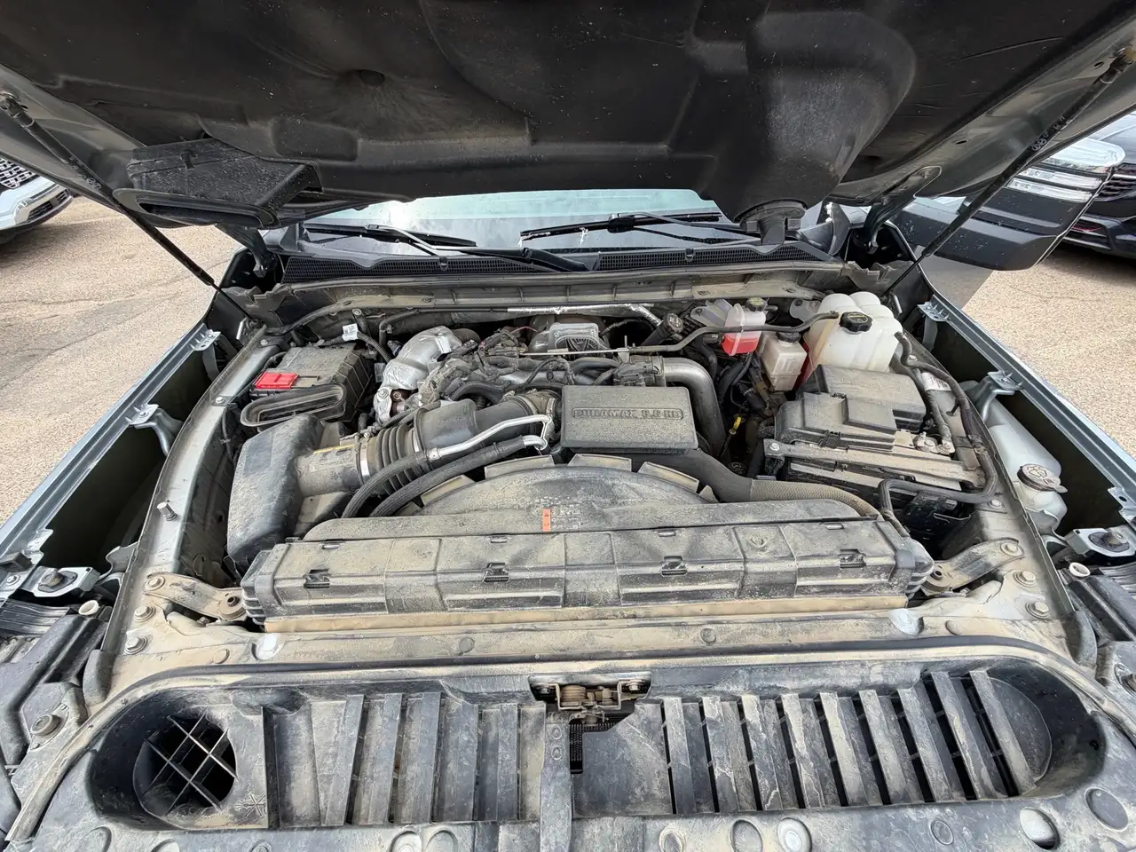 GMC Sierra 3500HD снимка GMC Sierra 3500HD