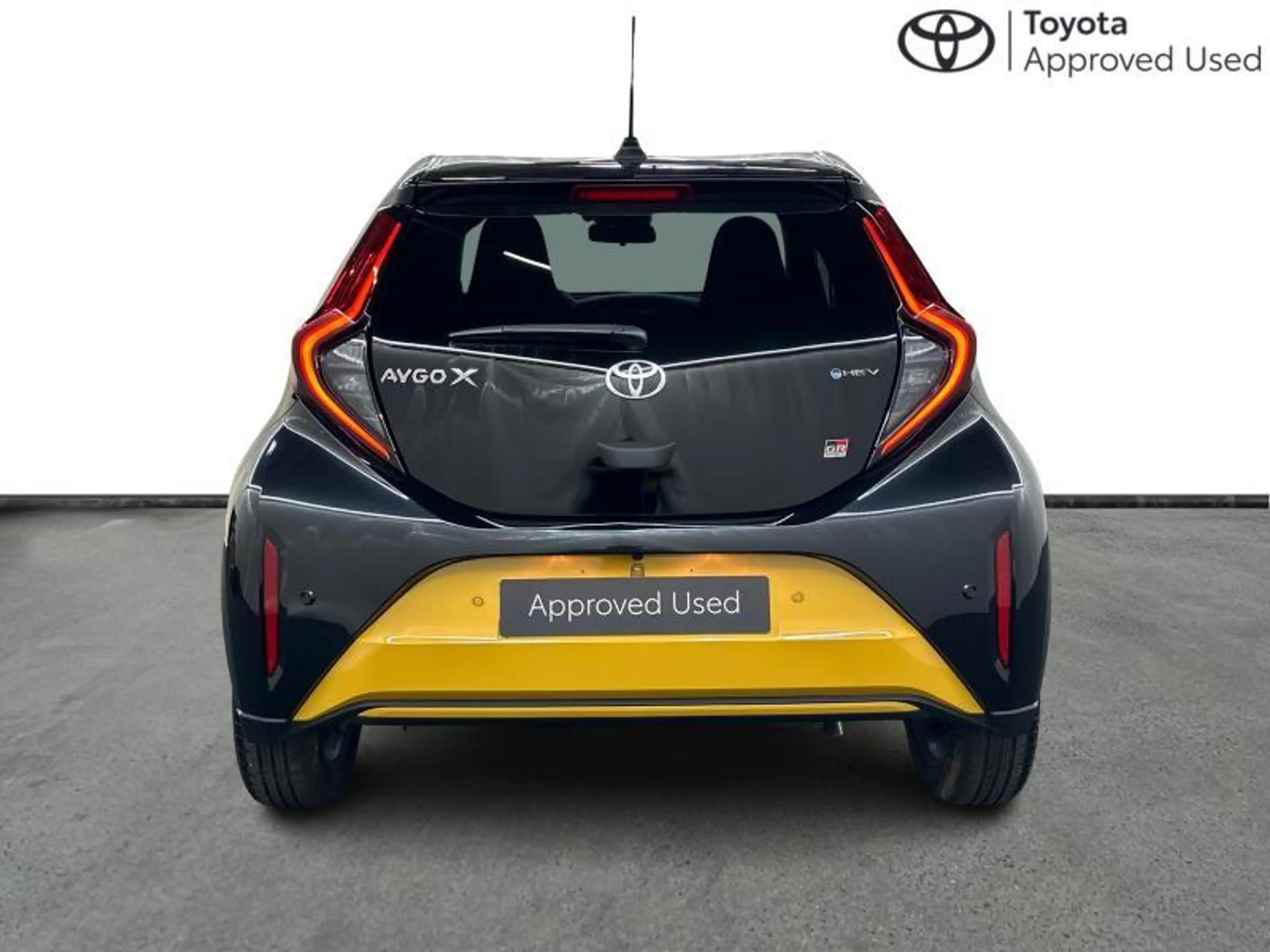 Toyota Aygo X HEV GR Sport — photo 4