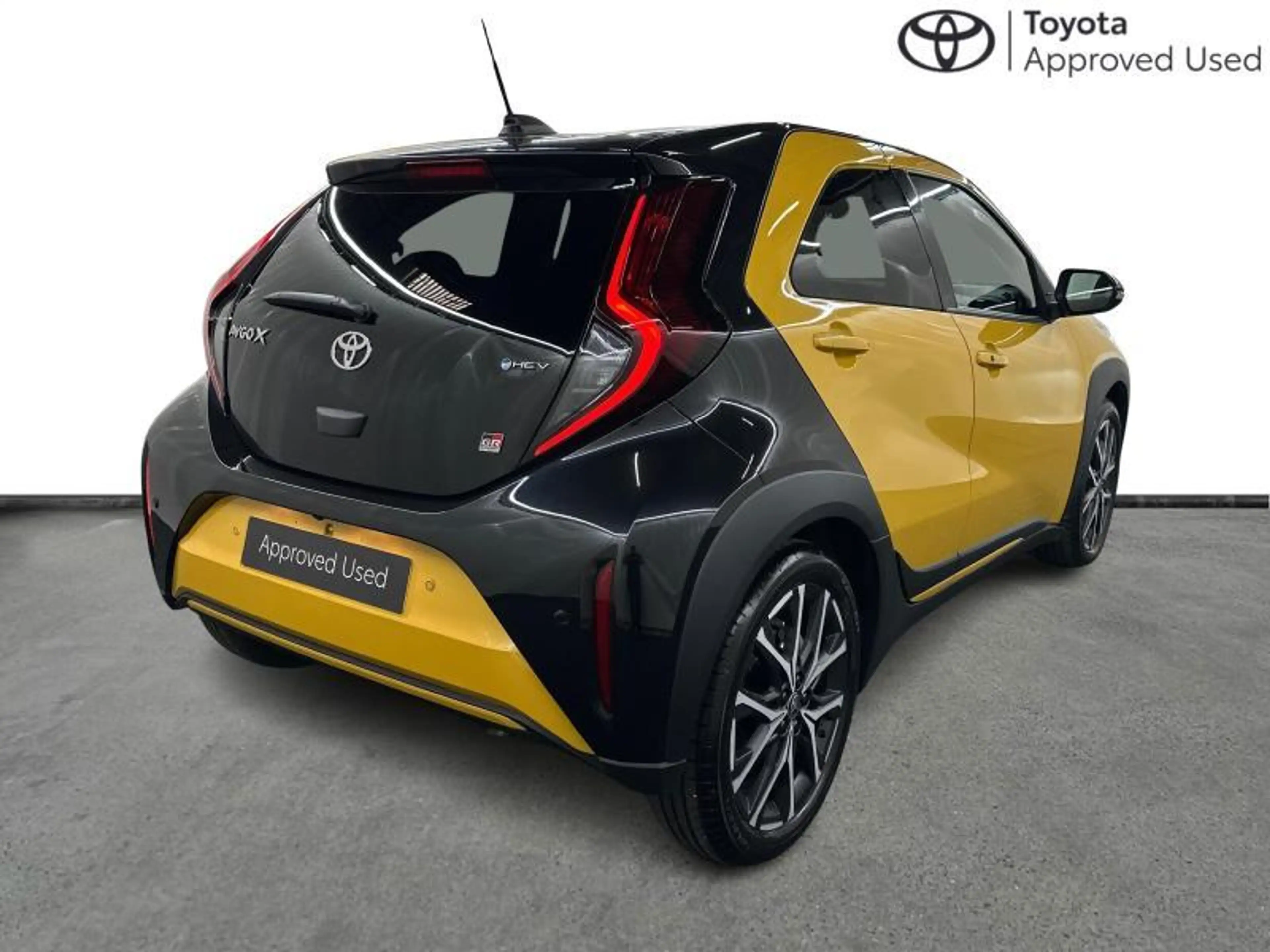 Toyota Aygo X HEV GR Sport — photo 15