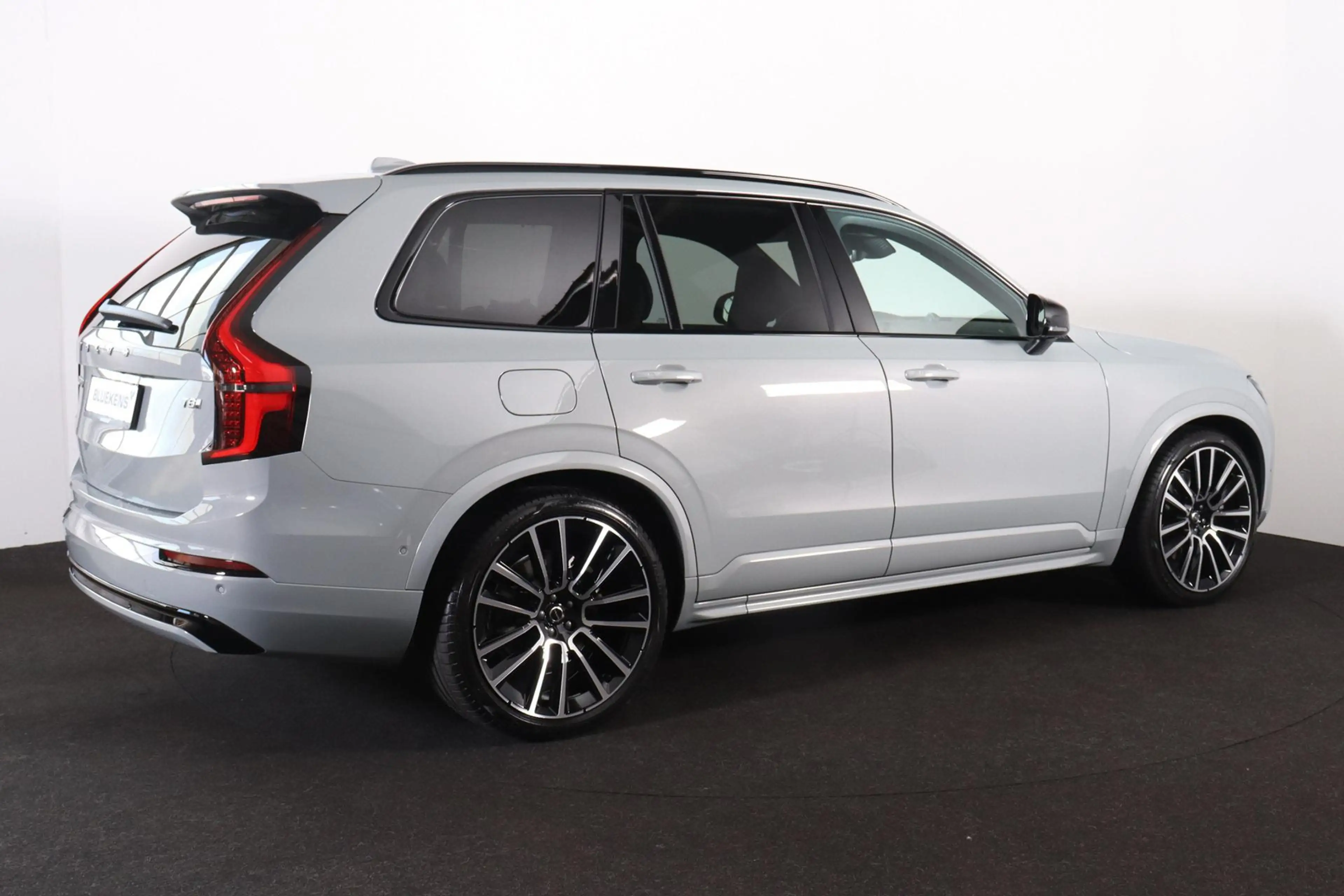 Volvo XC90 T8 Recharge AWD Ultra Executive Dark - Luchtvering — photo 5