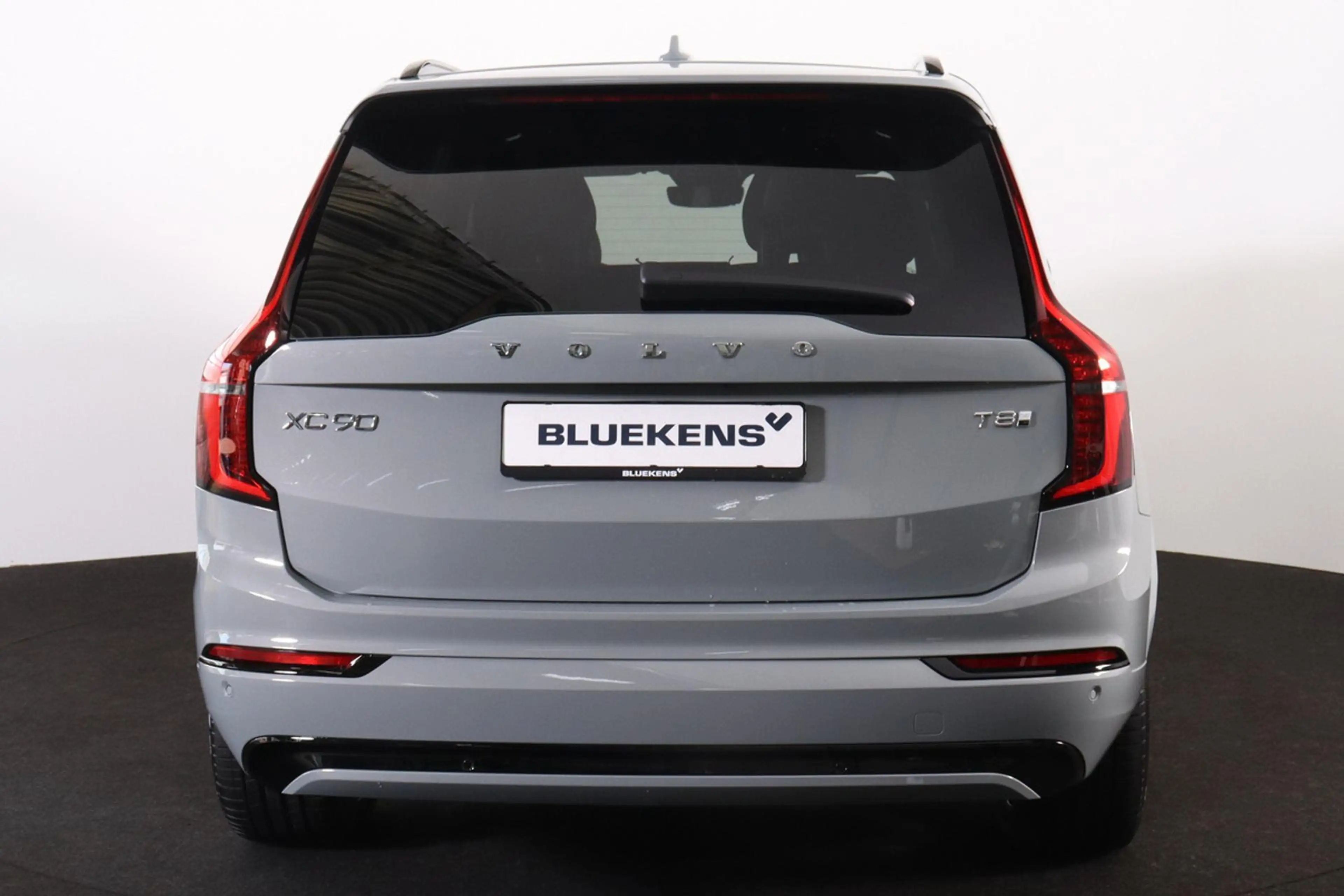 Volvo XC90 T8 Recharge AWD Ultra Executive Dark - Luchtvering — photo 4