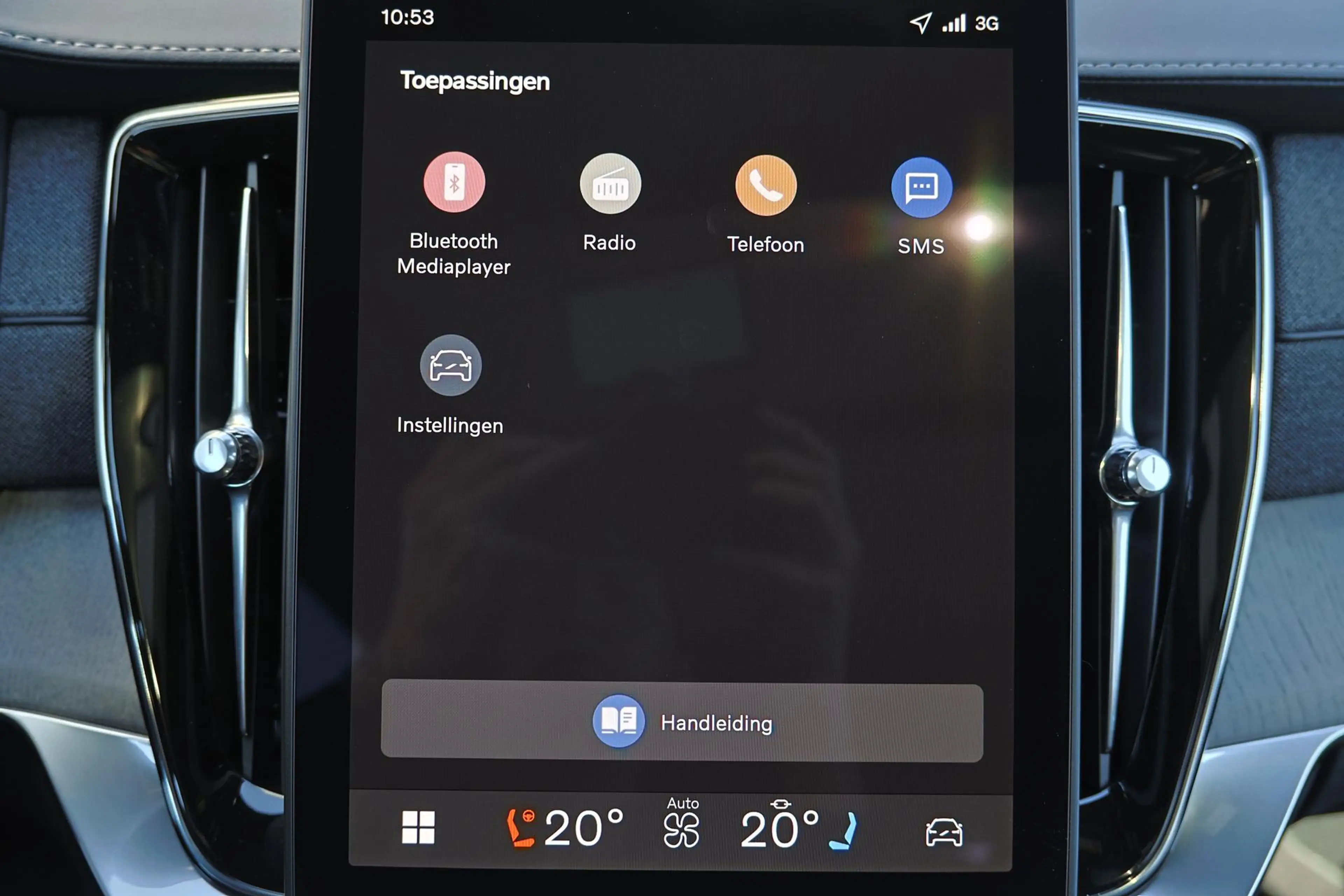 Volvo XC90 T8 Recharge AWD Ultra Executive Dark - Luchtvering — photo 7