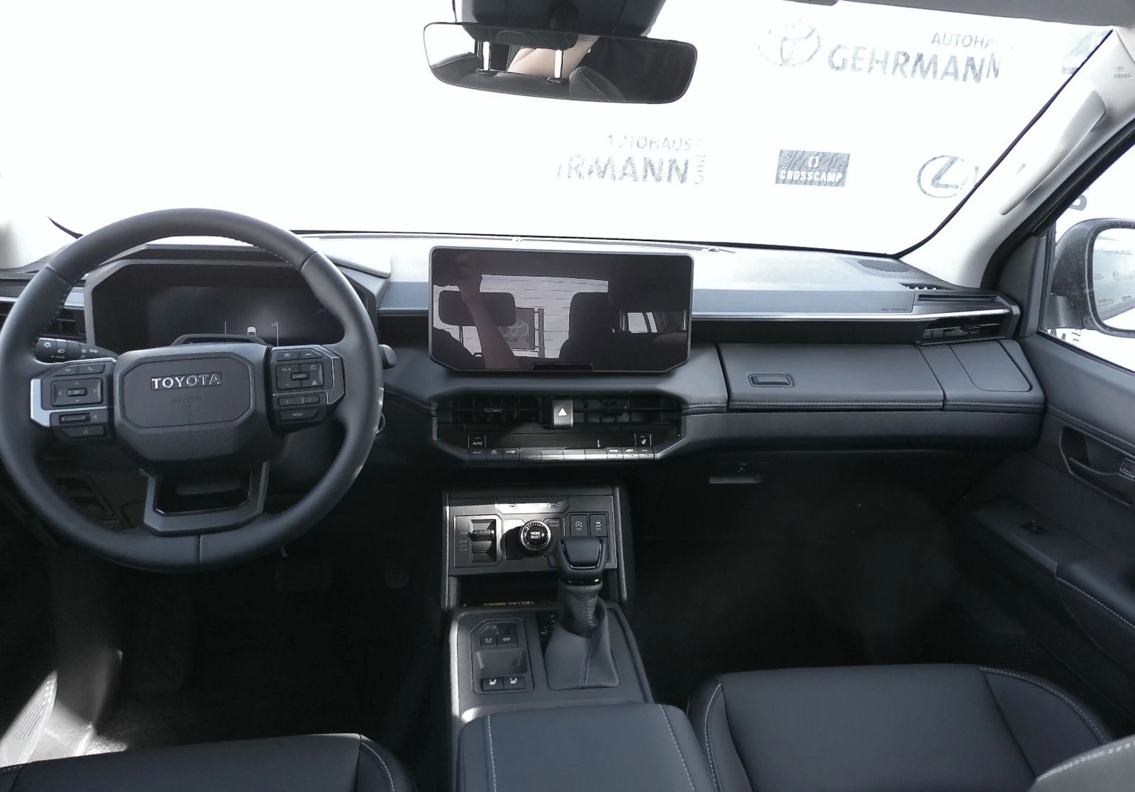 Toyota Hilux Executive *neues Modell* — photo 8