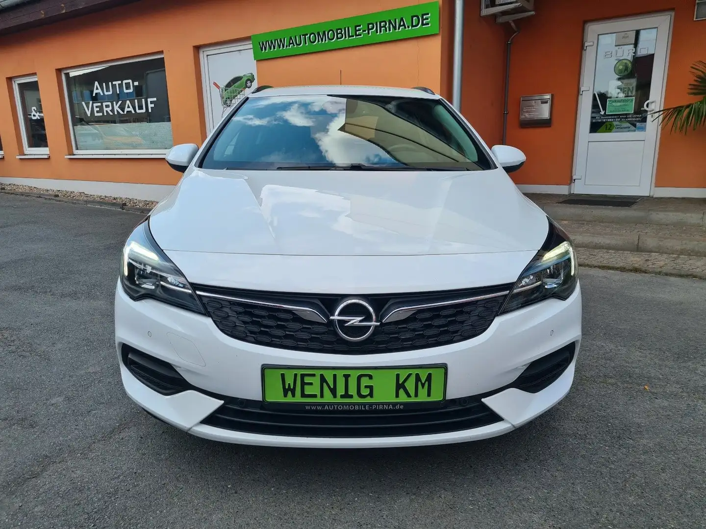 Opel Astra K Sports Tourer 1.2 Turbo (130PS) APP/LED Blanc - 2