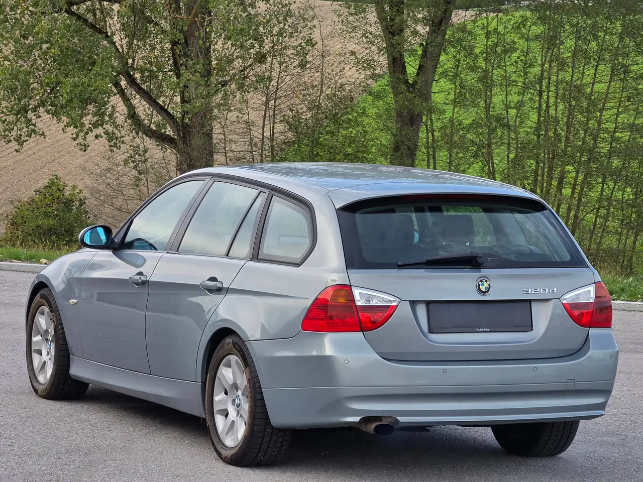 BMW 320 d Braun Leder – Bild 4