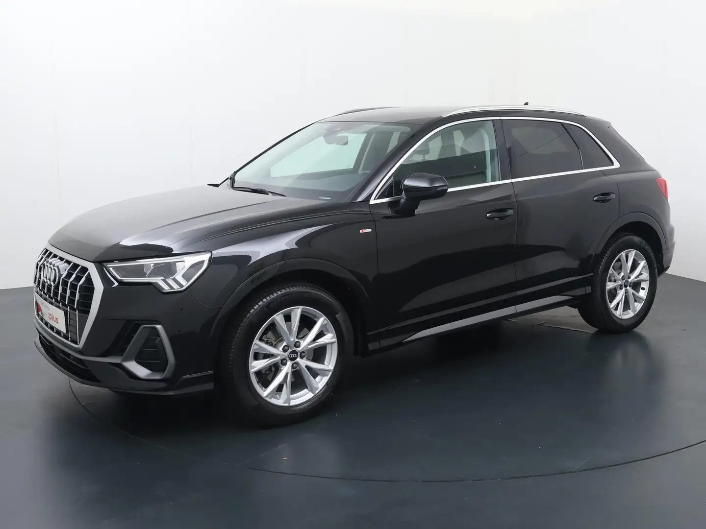 Audi Q3 35 TFSI Pro Line S | 150 PK | Automaat | Trekhaak Zwart - 1