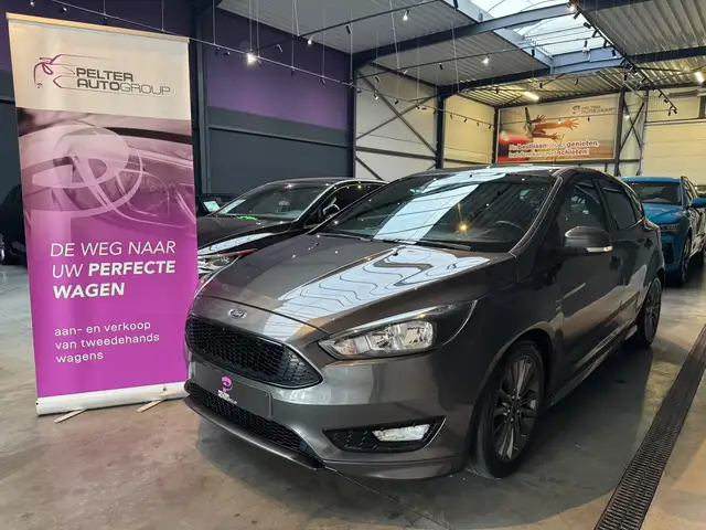 Ford Focus 1.0 Ecoboost St-Line 1ste eig.